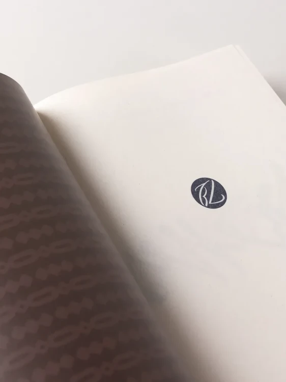 7663072426.jpg